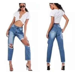 Missguided Riot Jeans  Women's Size 2  High Rise Mom Distressed Denim Jeans